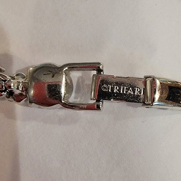 Vintage Signed Trifari Shield Link Bracelet Silver-Tone Rhodium 1950's-1960's? - Picture 4 of 8